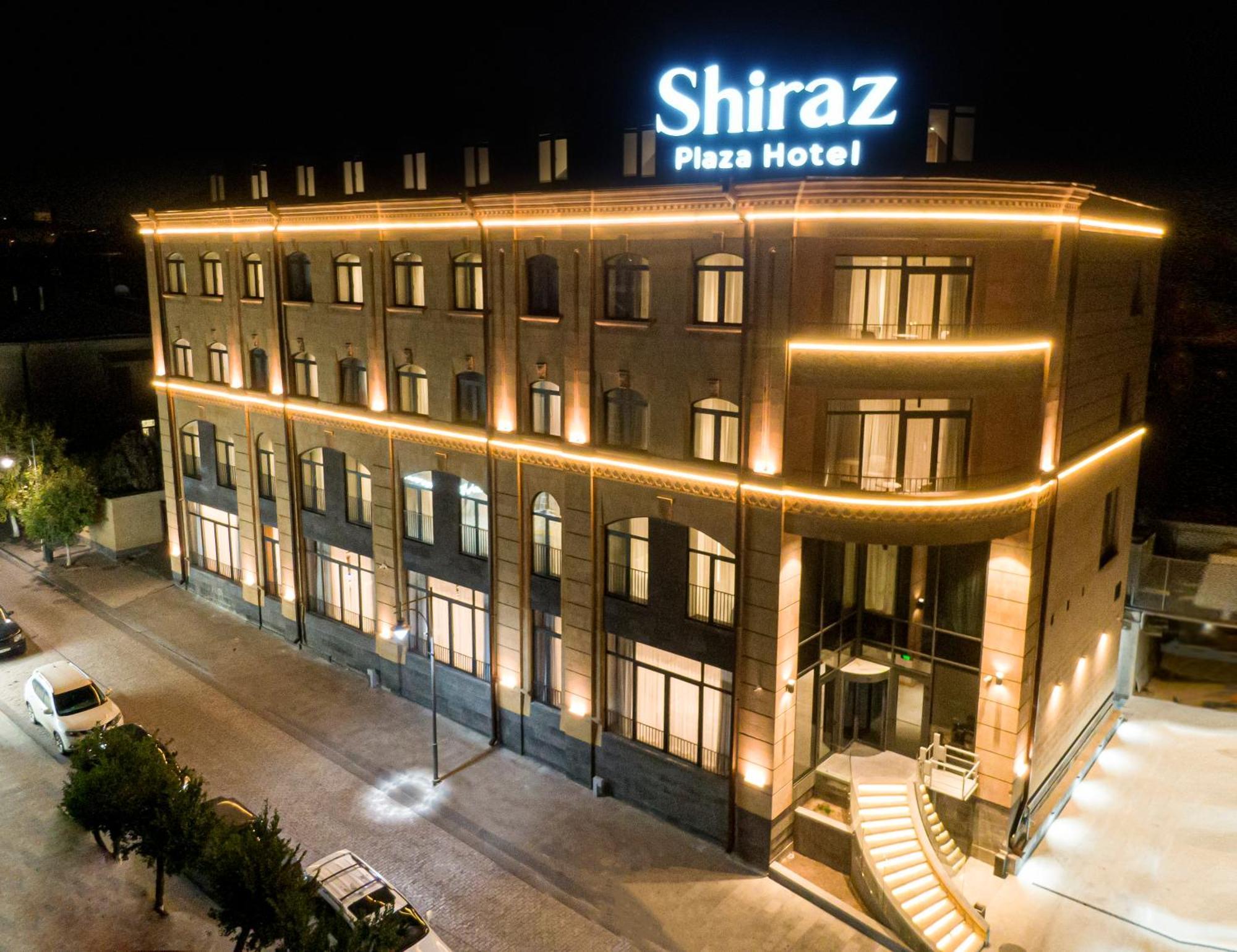 Shiraz Plaza Hotel & Spa 久姆里 外观 照片