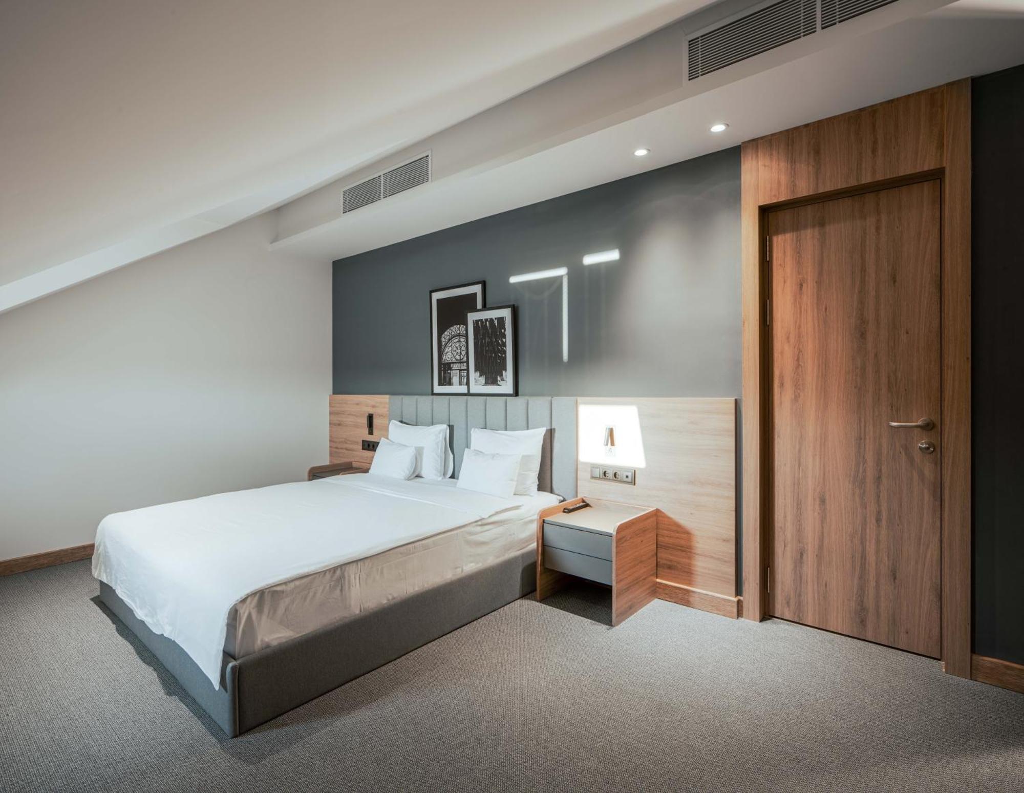 Radisson Hotel & Spa 久姆里 外观 照片