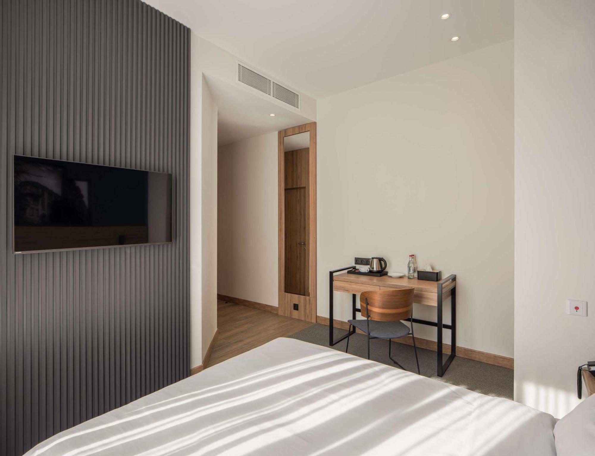 Radisson Hotel & Spa 久姆里 外观 照片
