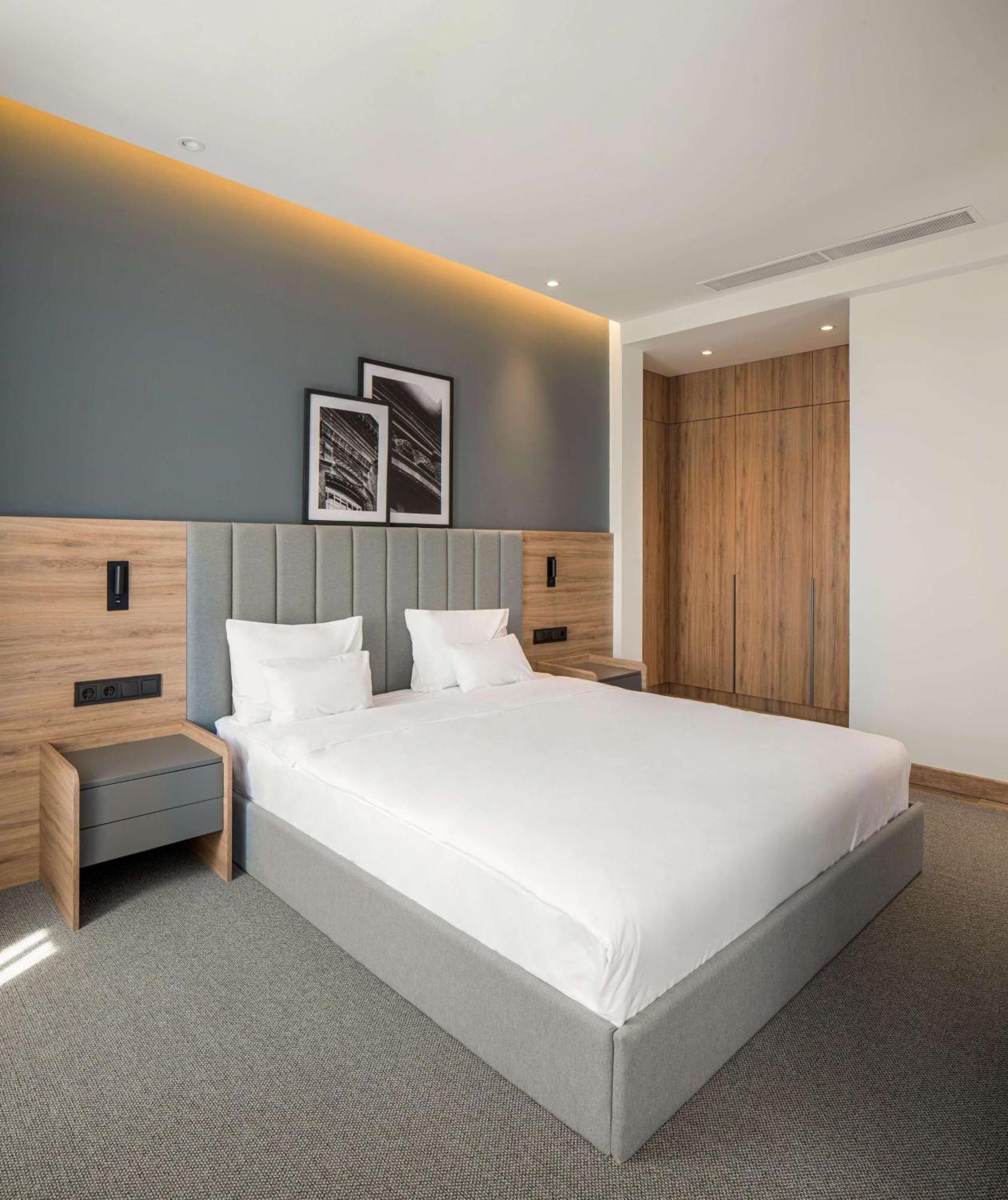 Radisson Hotel & Spa 久姆里 外观 照片